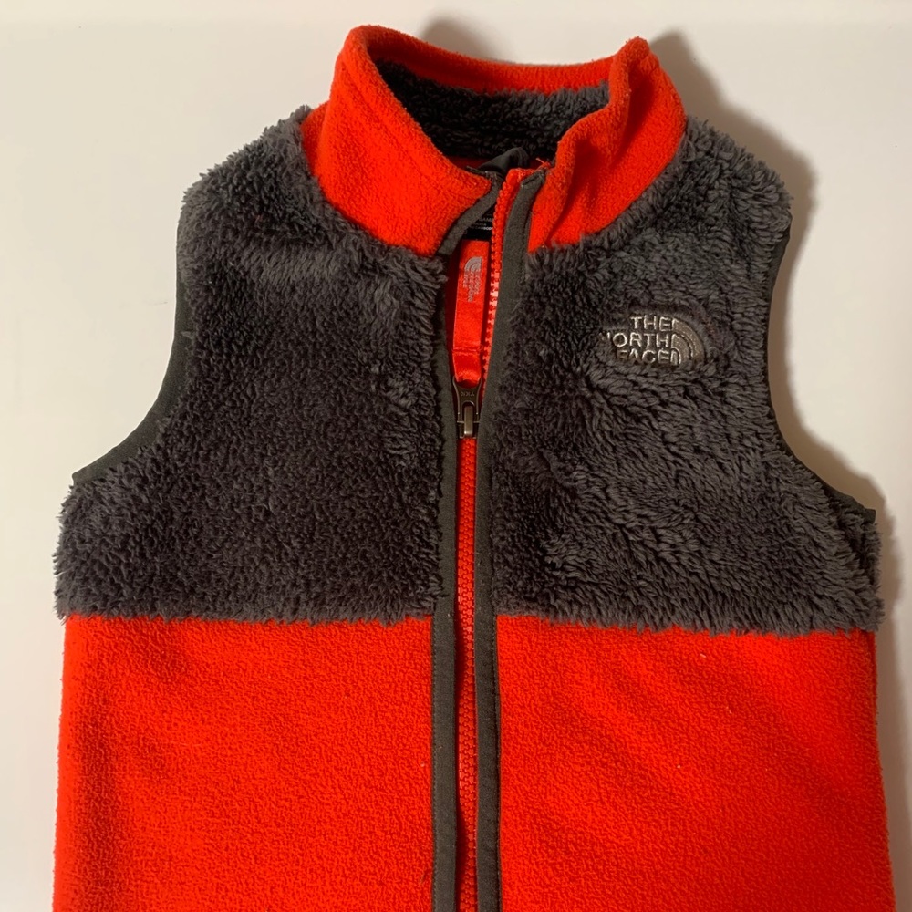 3T North Face gender neutral vest